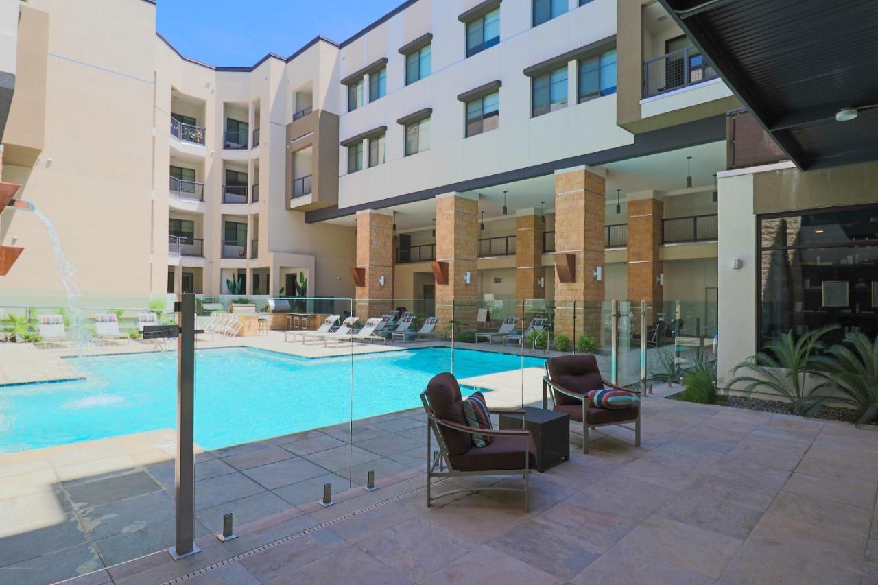 Walk Score 81-Shopping District-King Bed-Parking G2047 Scottsdale Dış mekan fotoğraf